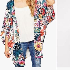 Lightweight Tropical Kimono
